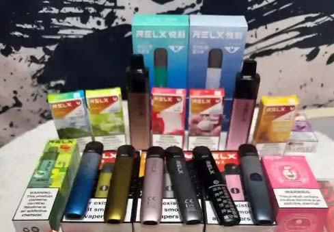 悦刻吸雾器,开启健康吸烟新体验! 悦刻吸雾器,开启健康吸烟新体验!